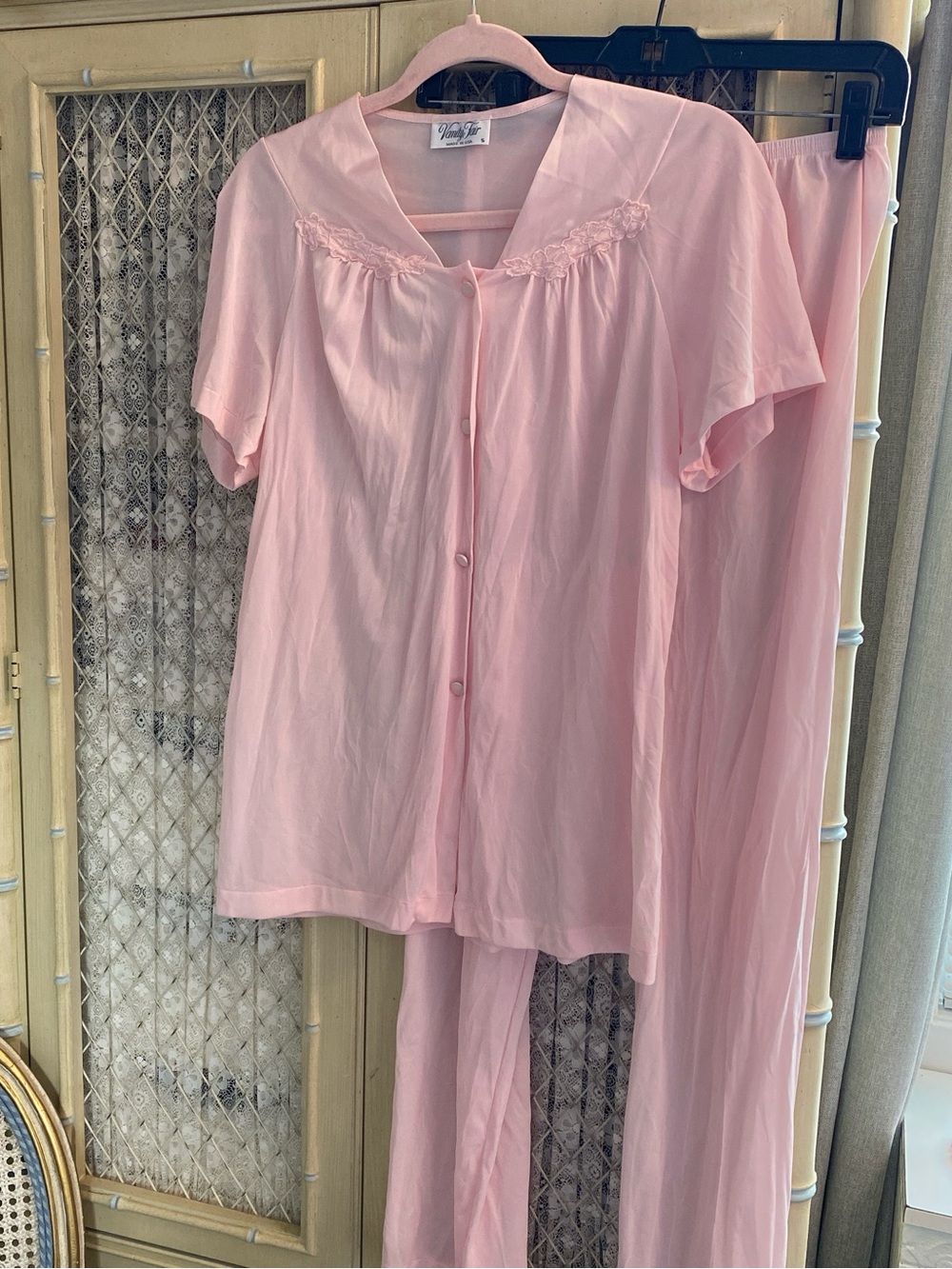 Vintage Vanity Fair pink sleepwear set 🎀💗